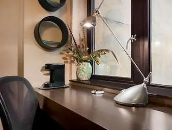 Howard Johnson Soho New York