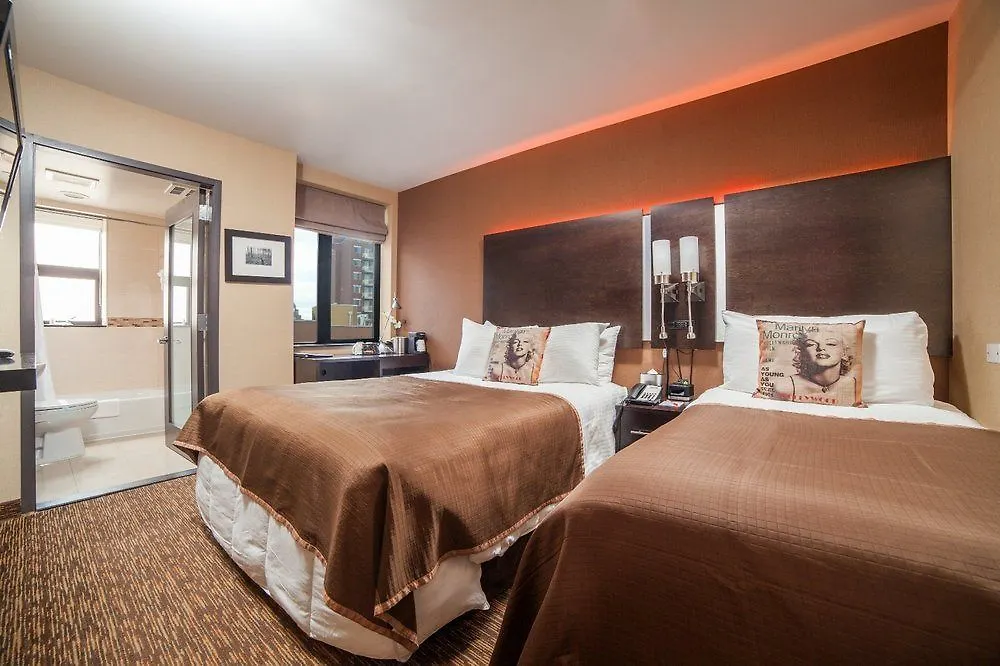 Howard Johnson Soho New York 3*,